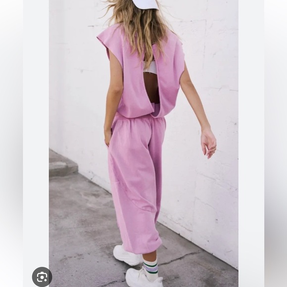 Throw And Go Onesie - Picture 14 of 14